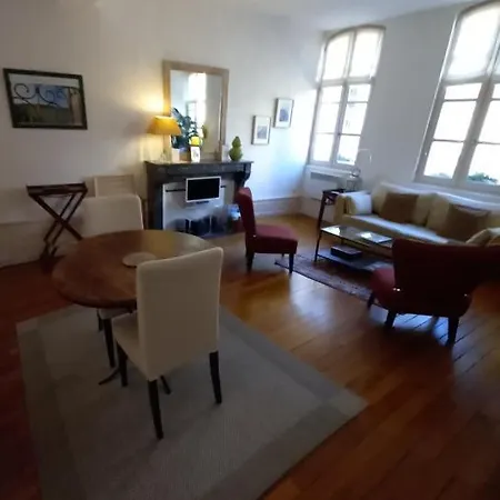아파트 Beaune City Suite 본느