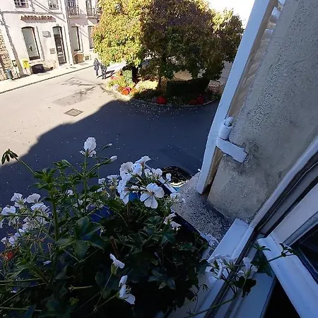 Beaune City Suite 본느