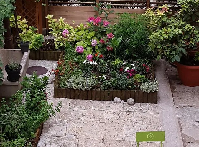 Beaune City Suite Apartment *