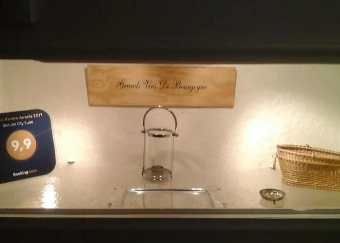 Beaune City Suite 본느